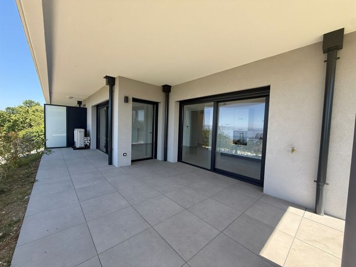 Image No.7-3 Bed Apartment for sale