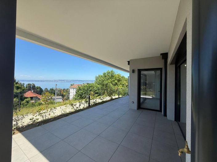 Image No.9-3 Bed Apartment for sale