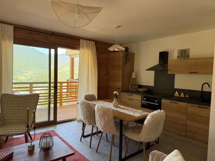Image No.2-2 Bed Apartment for sale