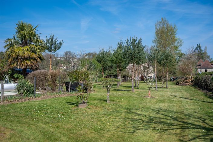 Image No.21-4 Bed House for sale