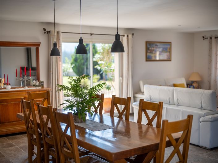 Image No.7-4 Bed House for sale