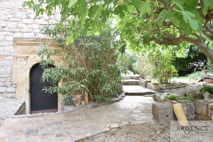 Image No.8-7 Bed Property for sale
