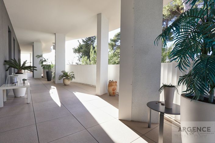 Image No.8-3 Bed Apartment for sale