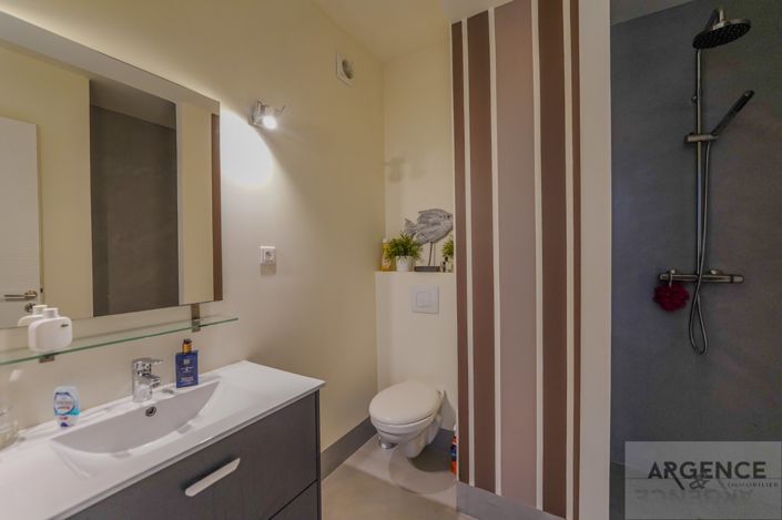 Image No.14-4 Bed House for sale