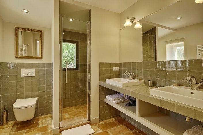 Image No.11-3 Bed House for sale