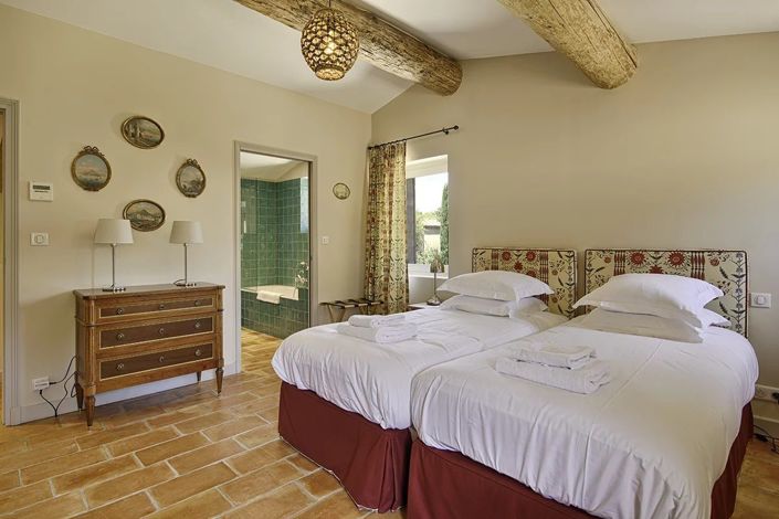 Image No.12-3 Bed House for sale