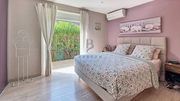 Image No.9-3 Bed House for sale