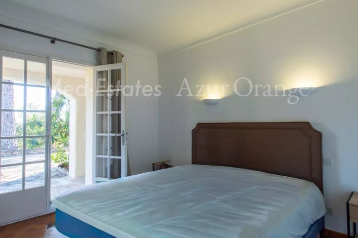 Image No.14-5 Bed House for sale