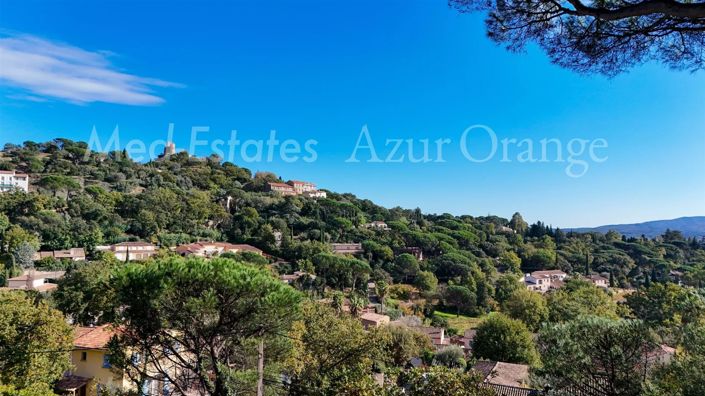 Image No.21-5 Bed House for sale