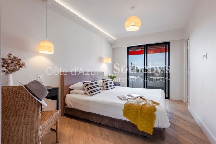 Image No.12-2 Bed Apartment for sale