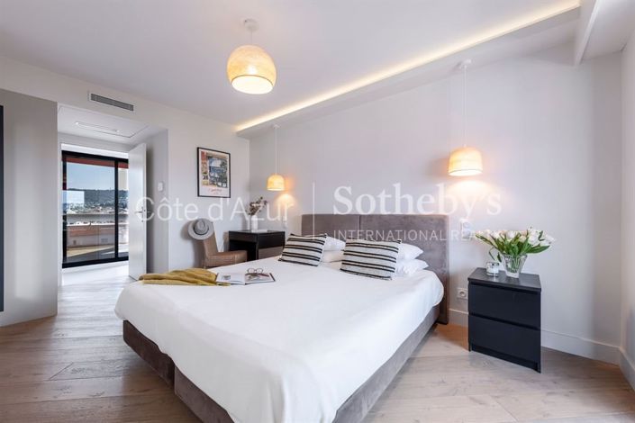 Image No.13-2 Bed Apartment for sale