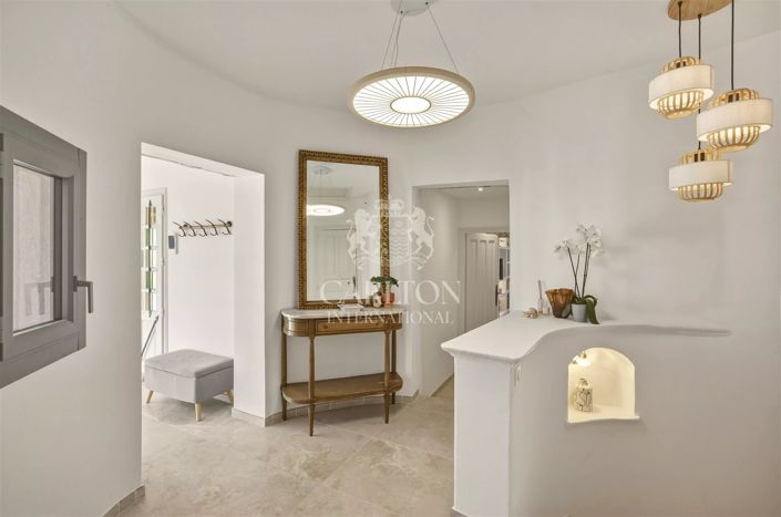 Image No.16-5 Bed House for sale