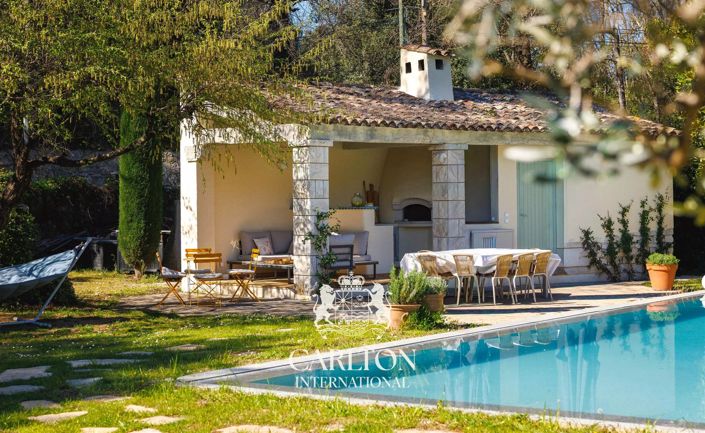 Image No.17-5 Bed House for sale