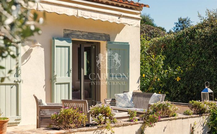 Image No.22-5 Bed House for sale