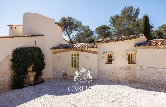 Image No.25-5 Bed House for sale