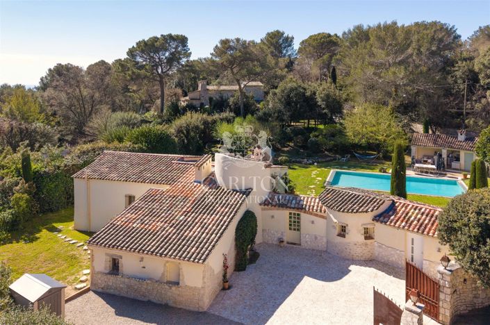 Image No.26-5 Bed House for sale
