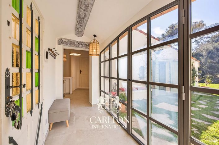 Image No.27-5 Bed House for sale