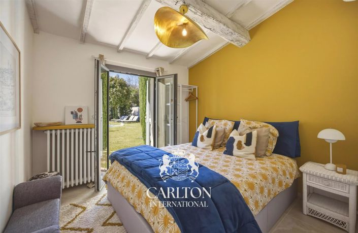 Image No.33-5 Bed House for sale