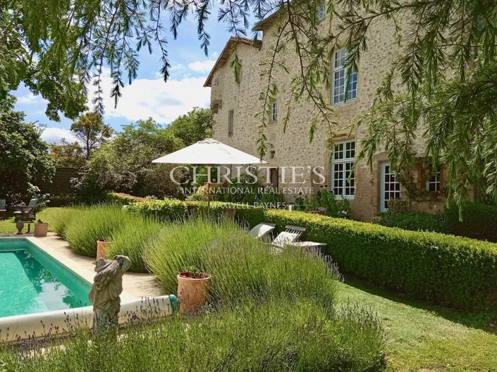 Image No.18-11 Bed House for sale