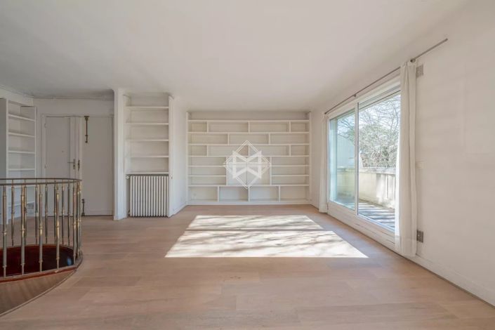 Image No.3-4 Bed Apartment for sale