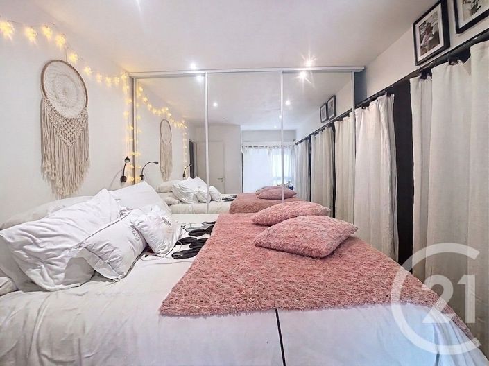 Image No.12-1 Bed Apartment for sale