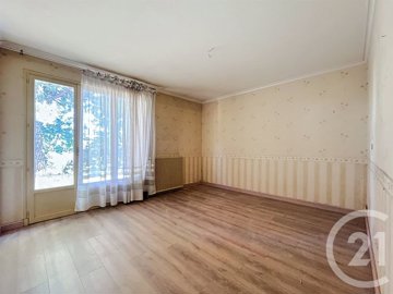 axd9kyiunw359yoj15