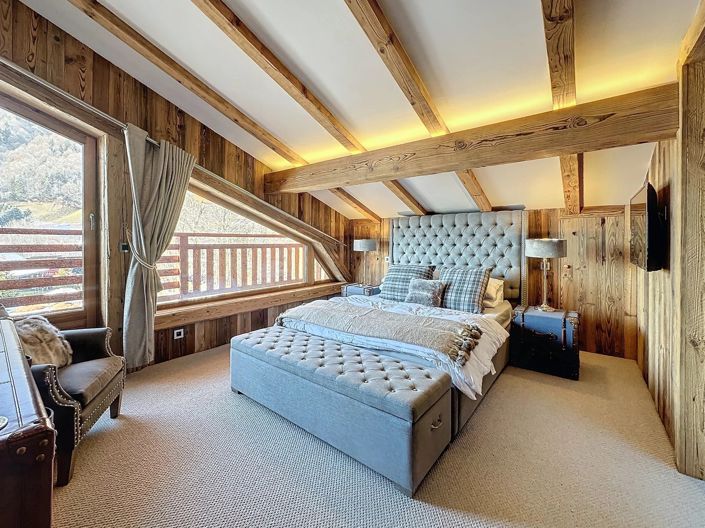 Image No.20-5 Bed House for sale
