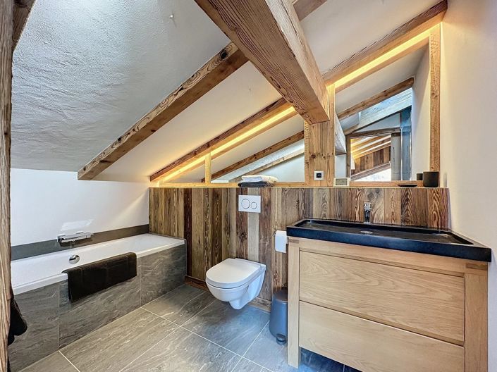 Image No.21-5 Bed House for sale
