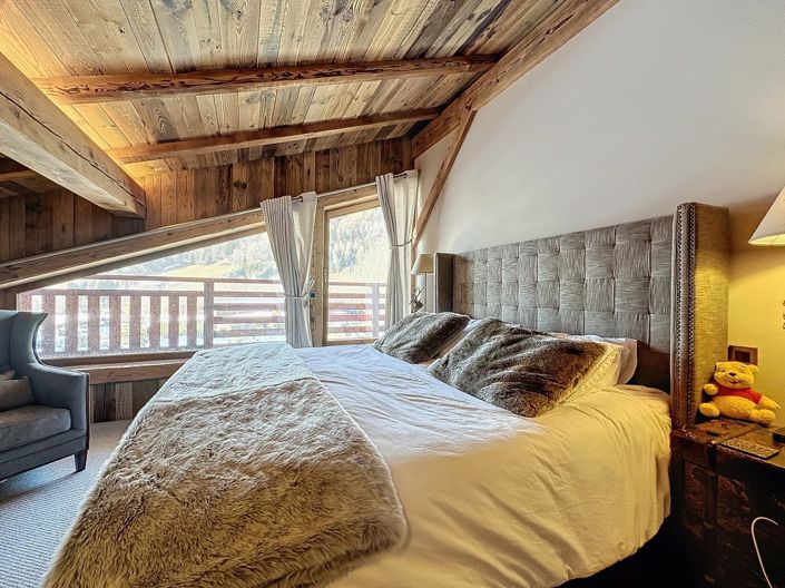 Image No.26-5 Bed House for sale