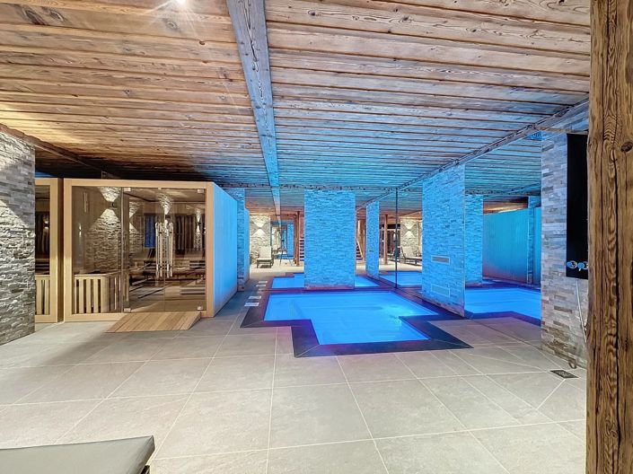 Image No.28-5 Bed House for sale