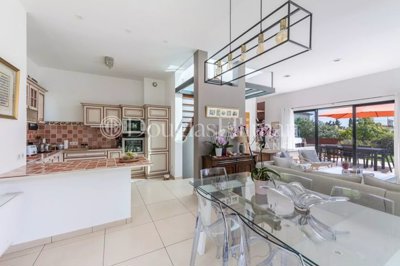 at1fa2xdtd0rrn3c5
