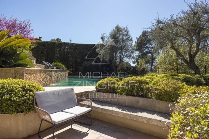 Image No.3-4 Bed House for sale