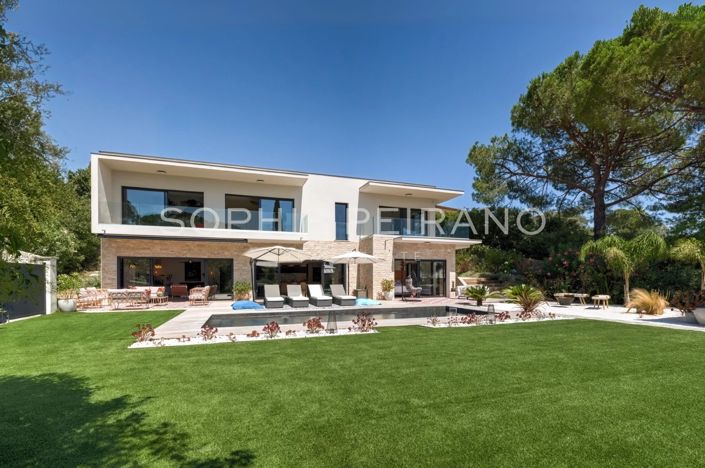 Image No.13-4 Bed House for sale
