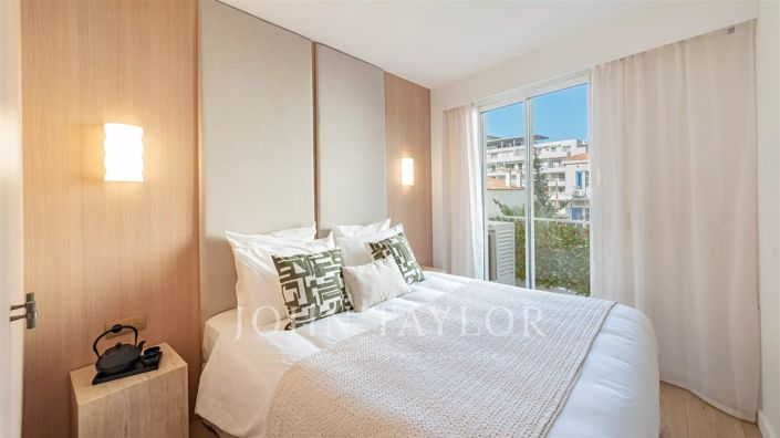 Image No.6-Appartement de 2 chambres à vendre à Cannes