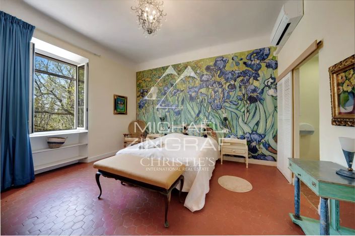 Image No.10-11 Bed House for sale