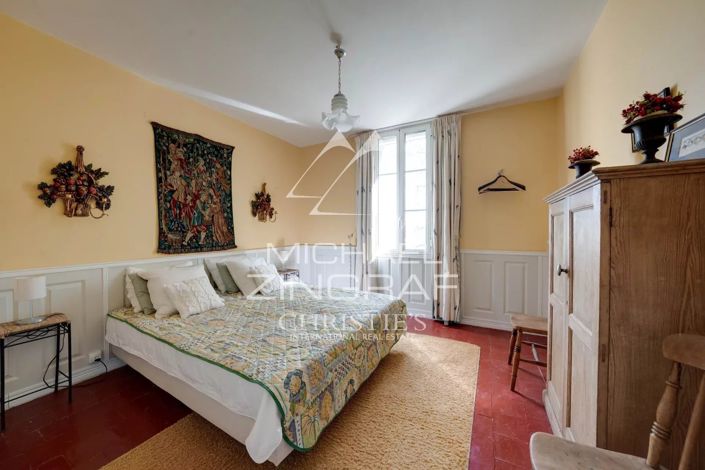 Image No.19-11 Bed House for sale