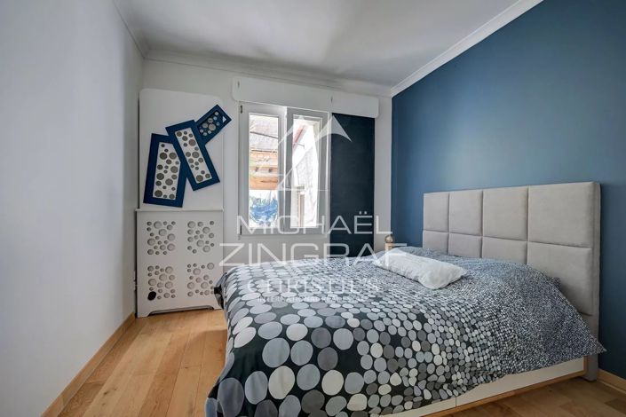Image No.16-4 Bed House for sale