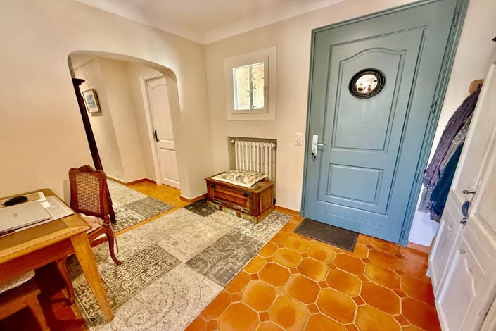 Image No.15-3 Bed Apartment for sale