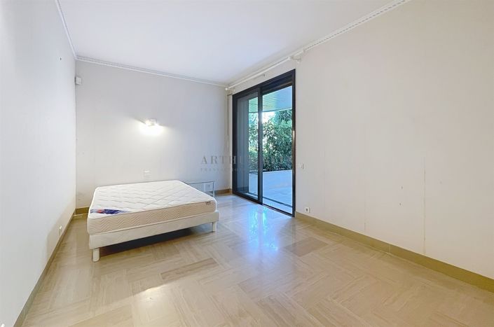 Image No.8-Appartement de 3 chambres à vendre à Cannes