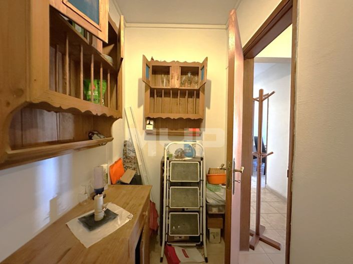 Image No.10-3 Bed Apartment for sale