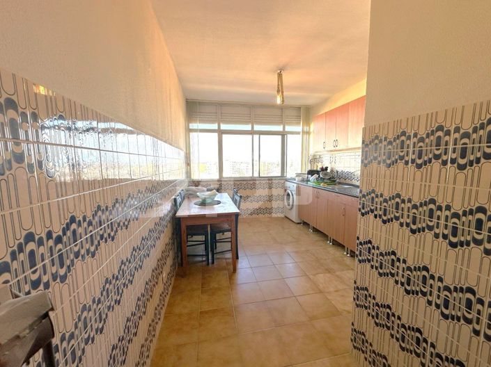 Image No.6-3 Bed Apartment for sale