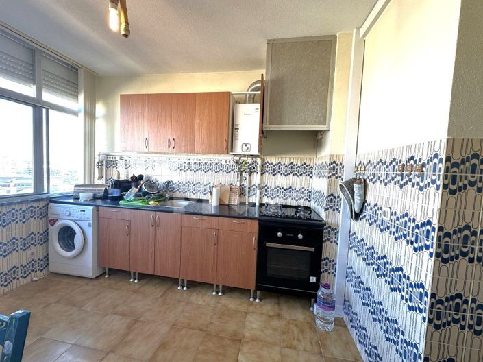 Image No.8-3 Bed Apartment for sale
