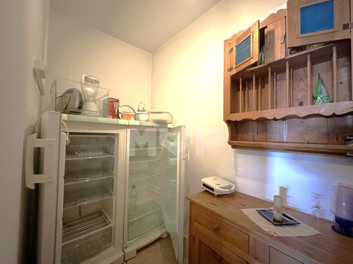 Image No.9-3 Bed Apartment for sale