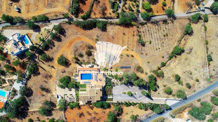 Image No.16-6 Bed House for sale