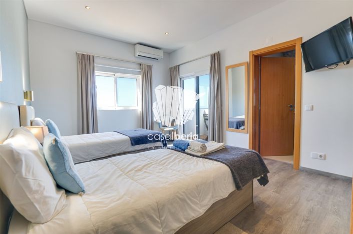 Image No.23-6 Bed House for sale