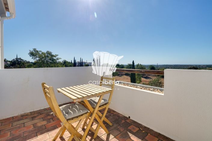 Image No.33-6 Bed House for sale