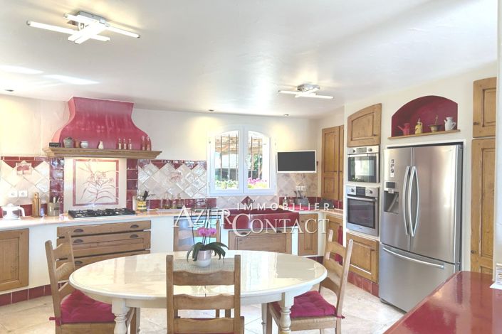Image No.7-4 Bed House for sale