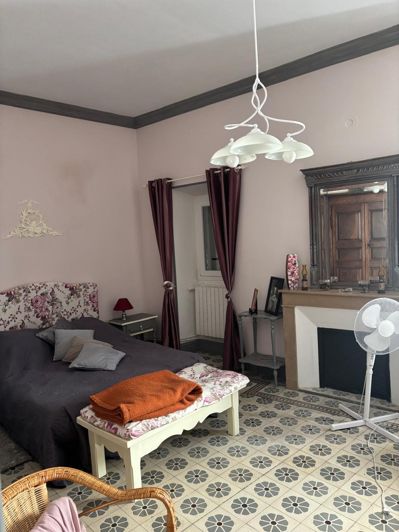 Image No.6-4 Bed Property for sale