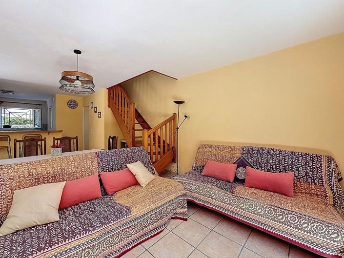 Image No.8-3 Bed House for sale