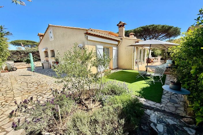 Image No.2-Maison de 3 chambres à vendre à Sainte-Maxime
